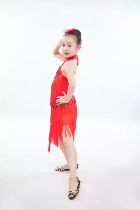 金(jīn)舞(wǔ)鞋--朱琪